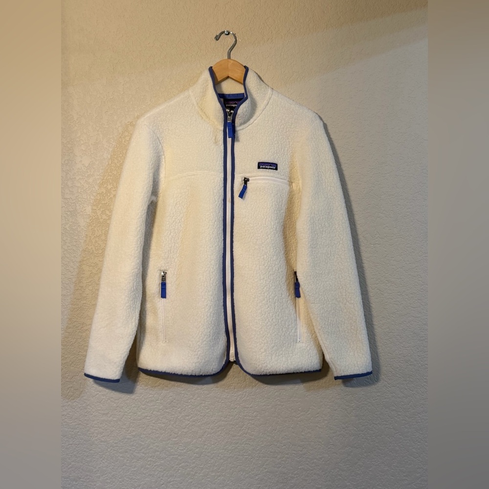 Patagonia Women's Retro Pile Jacket in Natural, Sz MD